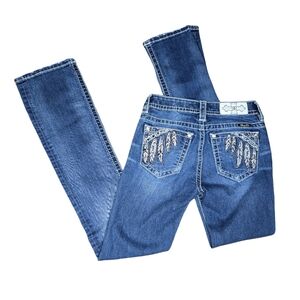 Miss me embellished slim bootcut jeans size 25 feather design good condition